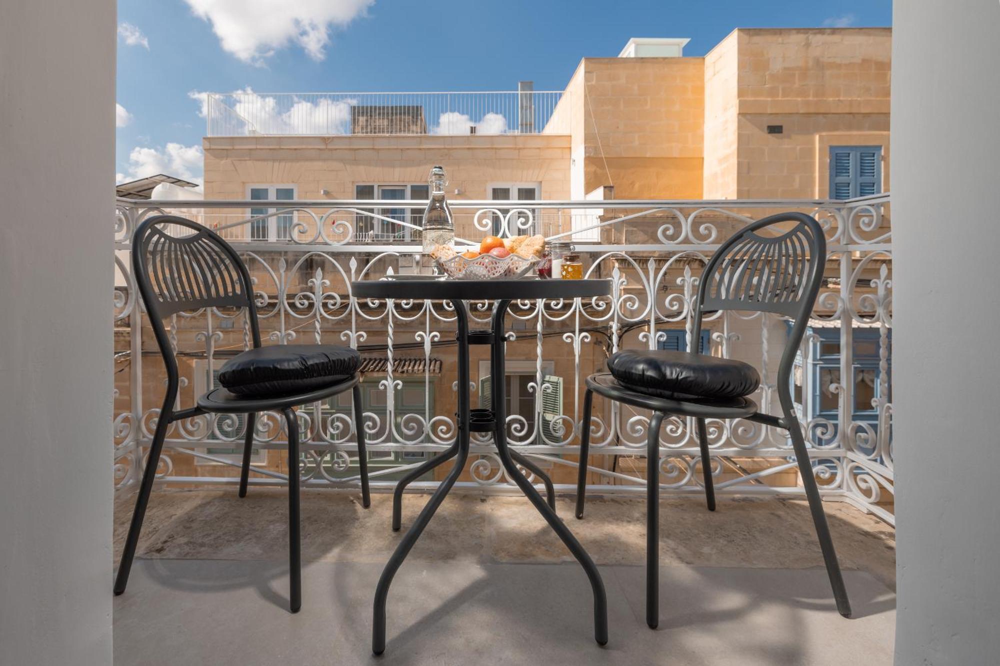 Encanto Townhouse Sliema Apartment Exterior photo